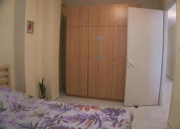 Modern Cozy Apartment In Kalamaria